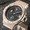 Hublot : R�gulateur, quand la technique se fait �l�gance.