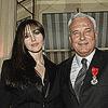 Monsieur Bernard Fornas, Pr�sident de Cartier International, re�oit les insignes de Chevalier dans l�Ordre National de la L�gion d�Honneur