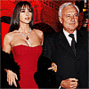 Monica Bellucci en rouge sur la Place Rouge pour f�ter le premier anniversaire de l�ouverture de la boutique Cartier � Moscou dans la prestigieuse galerie du Goum