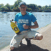 Alpina a choisi Ben Southall, le gagnant du � Meilleur Job du Monde � comme nouvel Ambassadeur de la marque ! A son poignet, l& montre Alpina Extr�me Diver 1000 m�tres