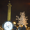 La Colonne Vend�me, symbole international du luxe, s�illumine gr�ce � Hublot�- Elle c�l�bre avec �clat son bicentenaire et f�te par la m�me occasion l�ouverture de la nouvelle boutique Hublot au 10, place Vend�me
