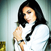 Elodie Yung porte une Reverso Jaeger-LeCoultre - ��Ma Reverso m�accompagne partout, elle traverse le temps avec moi��