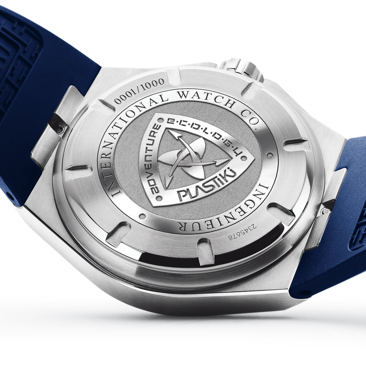 La Cote des Montres : Photo - IWC soutient l’expédition Plastiki de David de Rothschild