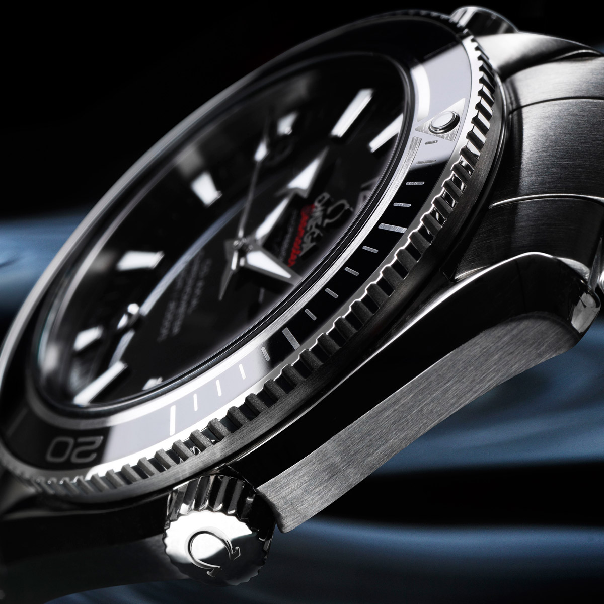La Cote des Montres : Photo - Omega Seamaster Planet Ocean Liquidmetal®