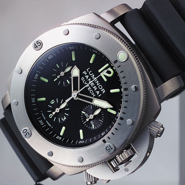La Cote des Montres : Photo - Panerai Luminor Chrono 1000M Slytech
