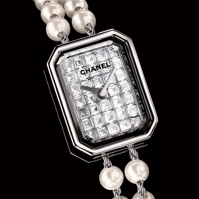 La Cote des Montres : Photo - Chanel Bâle 2007