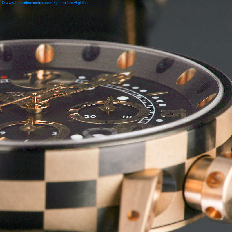 La Cote des Montres : Photo - BRM V14 or rouge