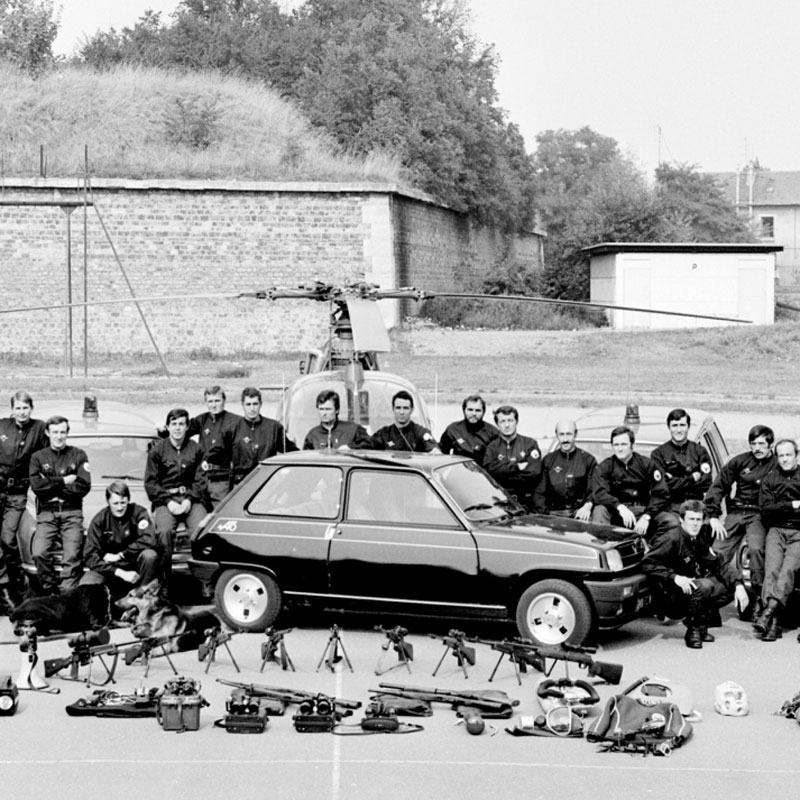 La Cote des Montres : Photo - Ebel « GIGN 1974 – 2007 »