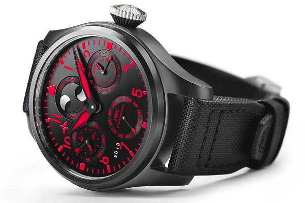 Nouveau trio de choc dans l'escadrille des montres d'aviateurs IWC 