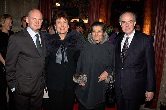Rencontre entre frederic et mme arnoux